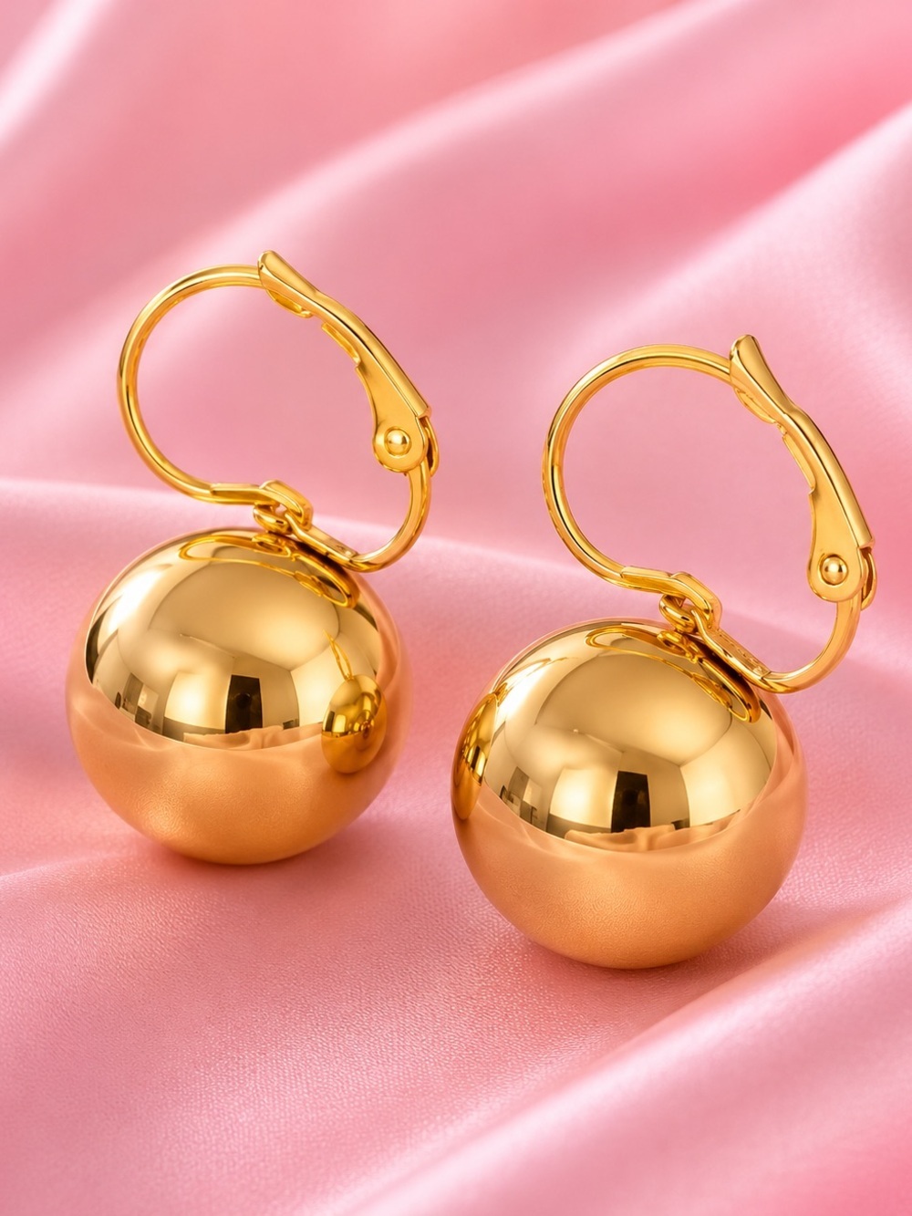 Vintage Gold Ball 18K Gold Stainless Steel Waterproof Earrings